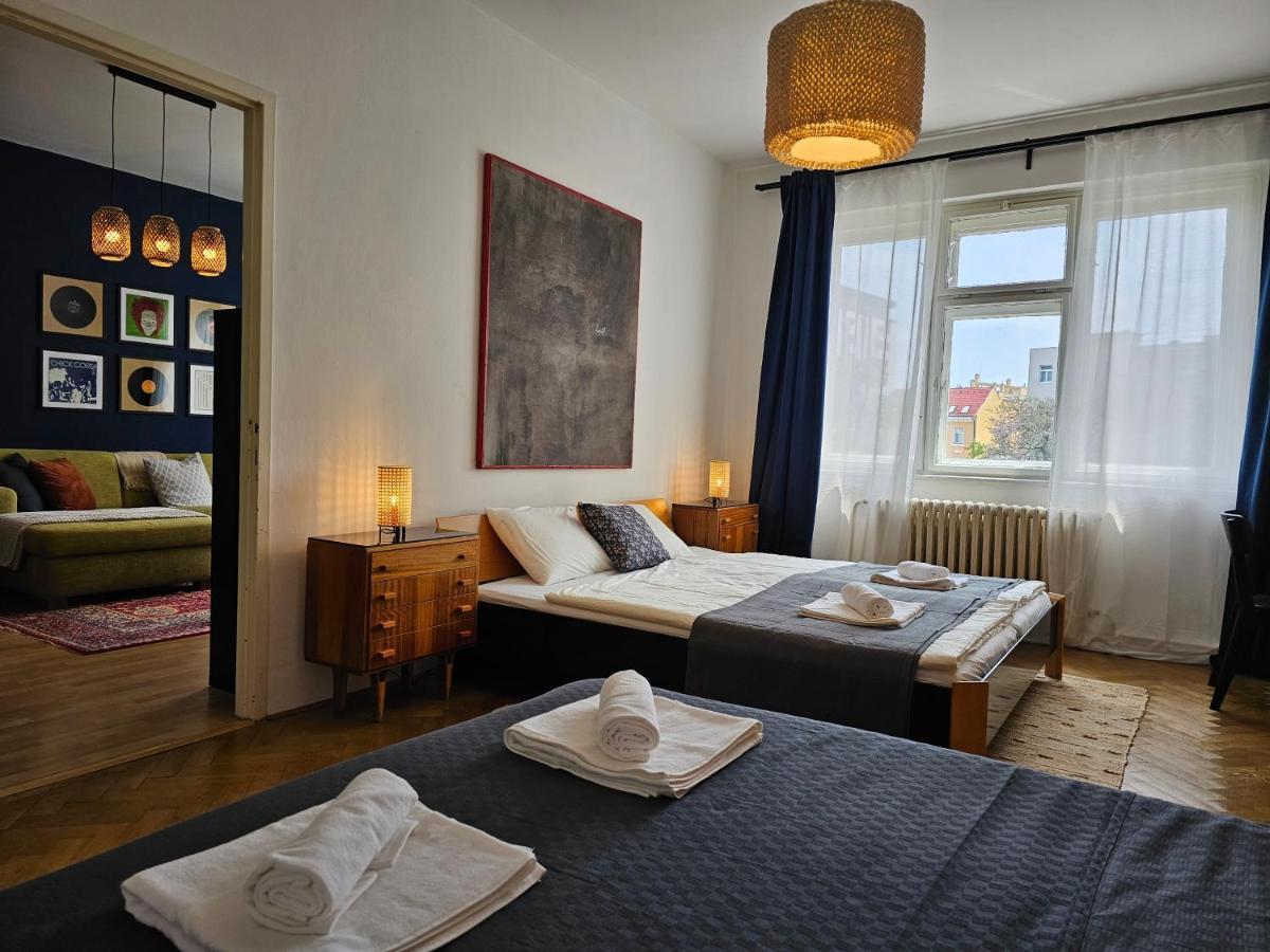 Stone Square Apartment 브라티슬라바 외부 사진