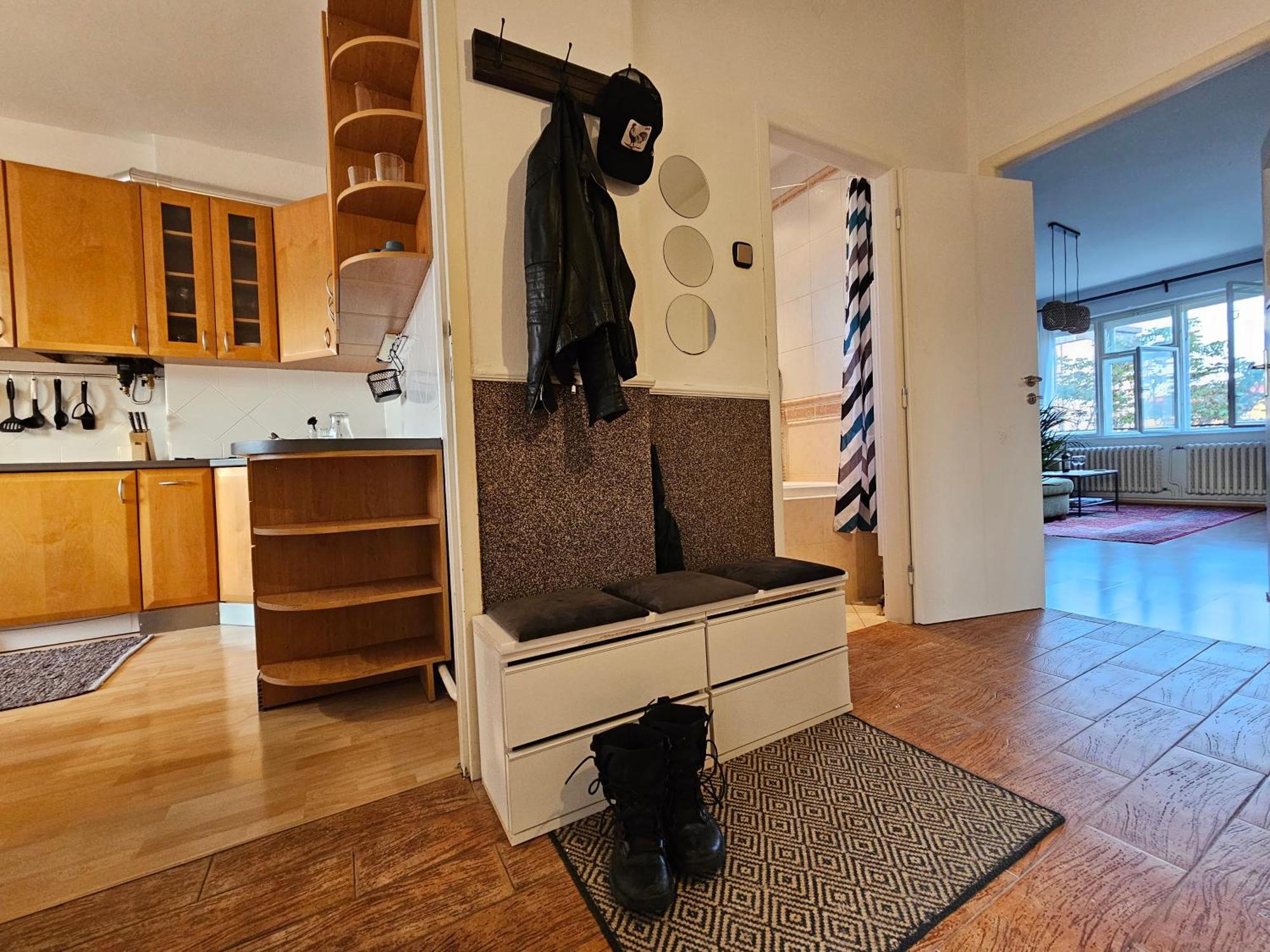 Stone Square Apartment 브라티슬라바 외부 사진