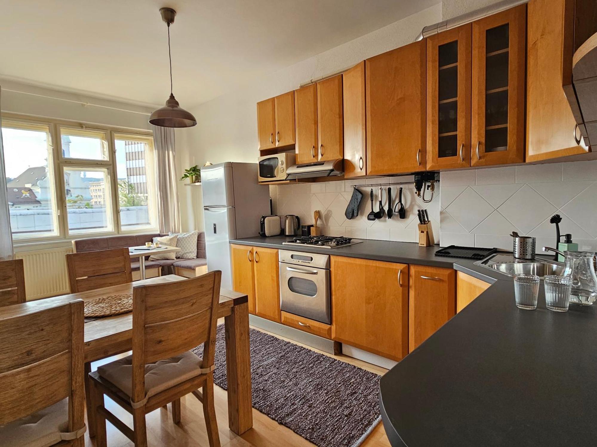Stone Square Apartment 브라티슬라바 외부 사진