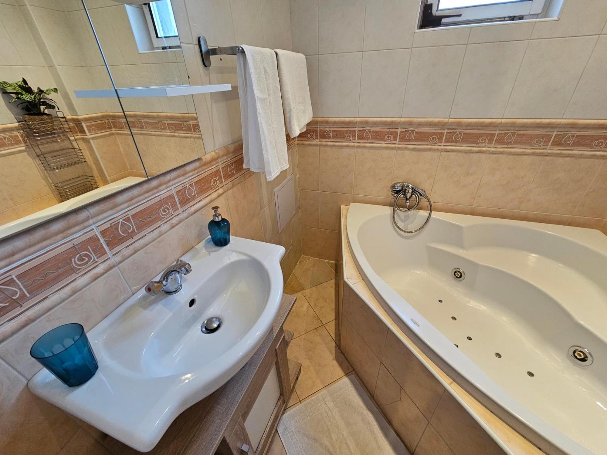 Stone Square Apartment 브라티슬라바 외부 사진